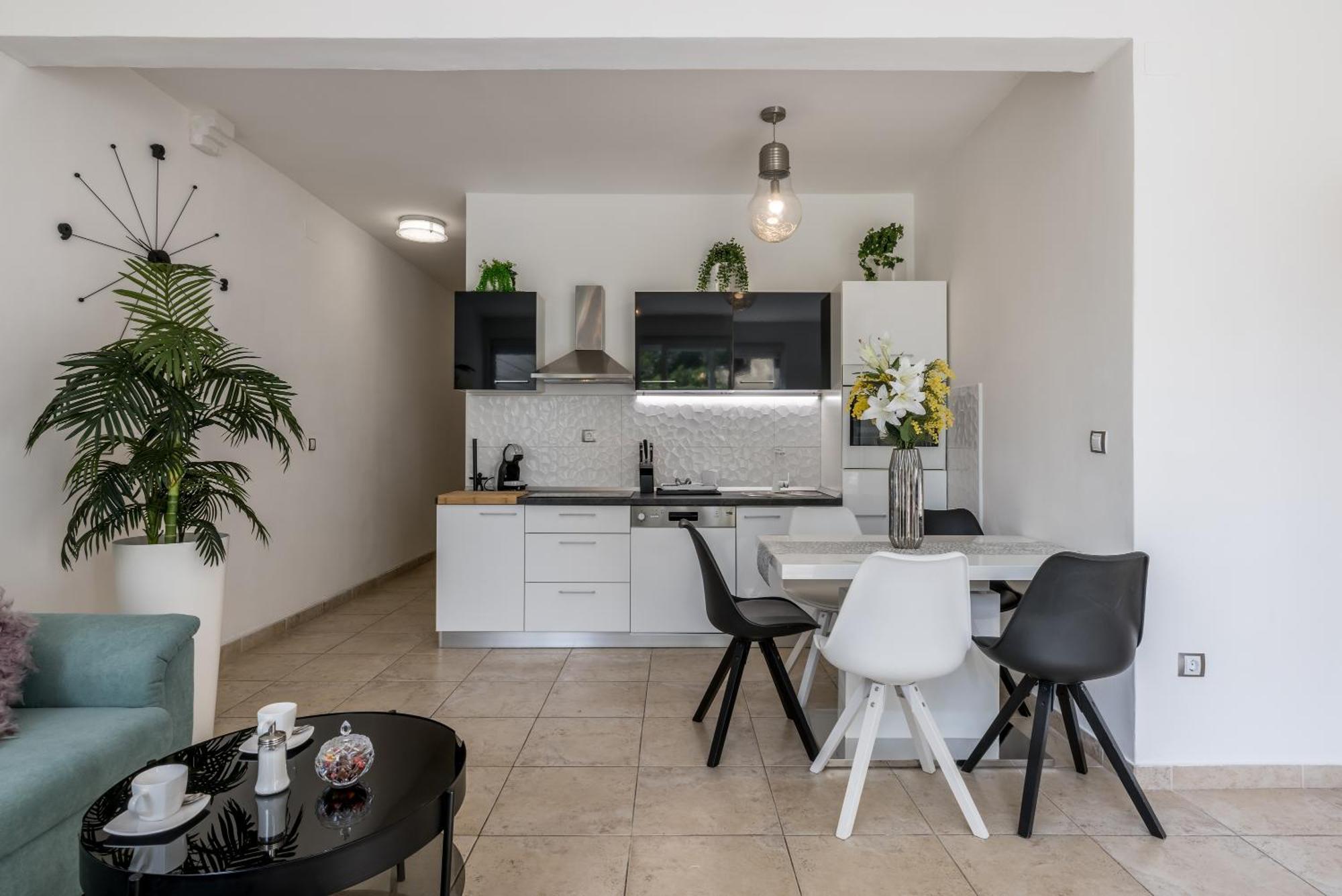 Luxury Leona Apartment Split Eksteriør billede
